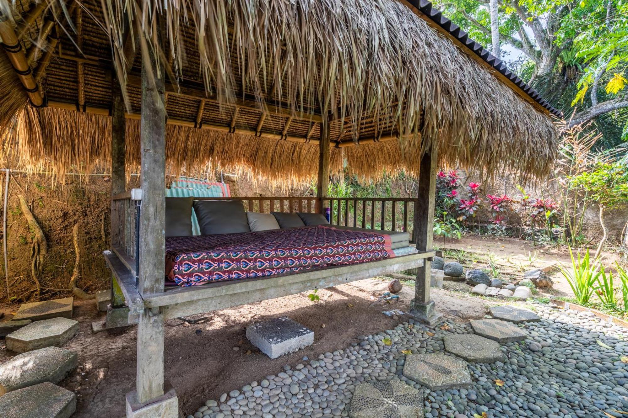 Tirta Asri Ubud Villa Rum bild